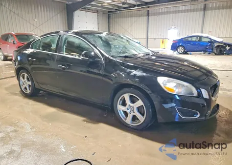 2013 Volvo S60 T5 from USA, damaged, VIN YV1612FSXD1216895